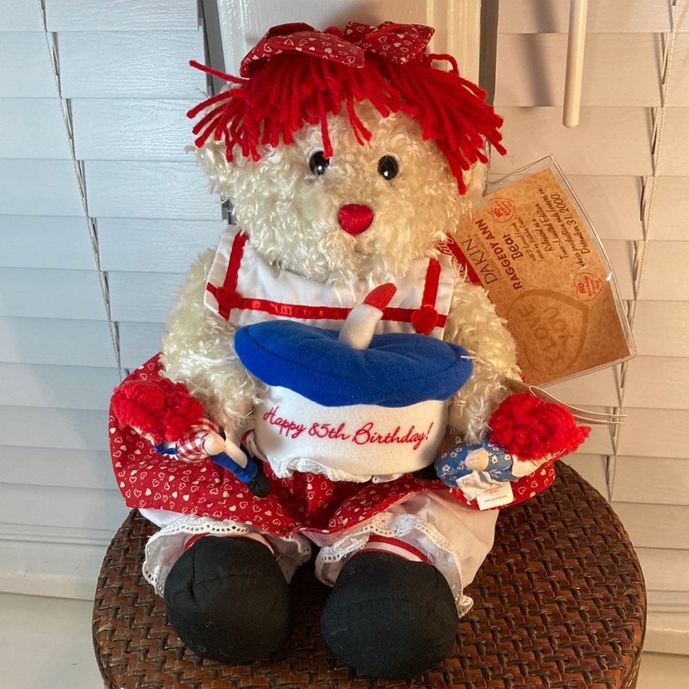 1999 Dakin Raggedy Ann Bear 85th Birthday Raggedy Ann